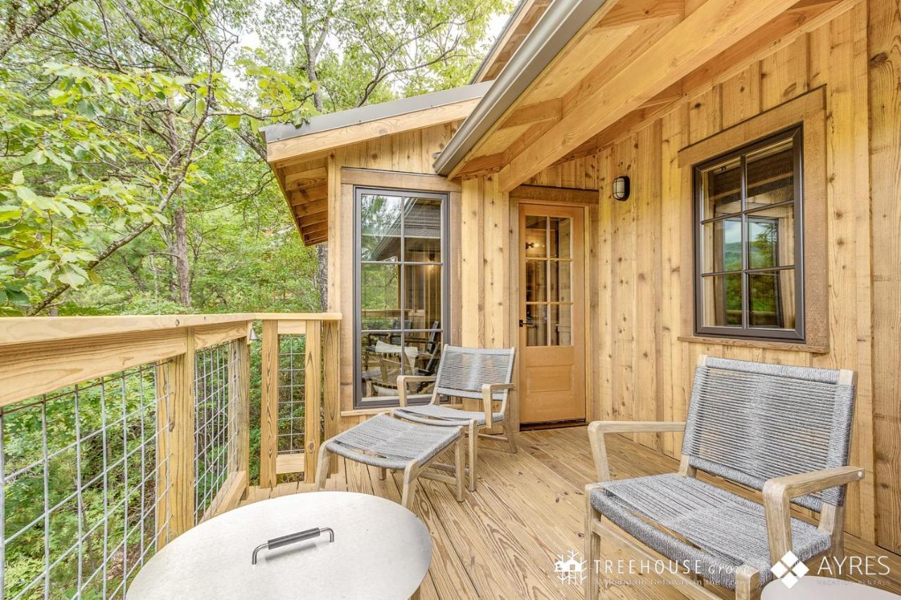 The Blackjack Oak In Treehouse Grove At Norton Creek Gatlinburg Eksteriør bilde